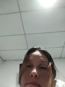 Paola-Lond webcam stripchat model stream image