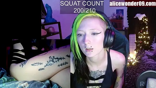 alicewonder09 webcam