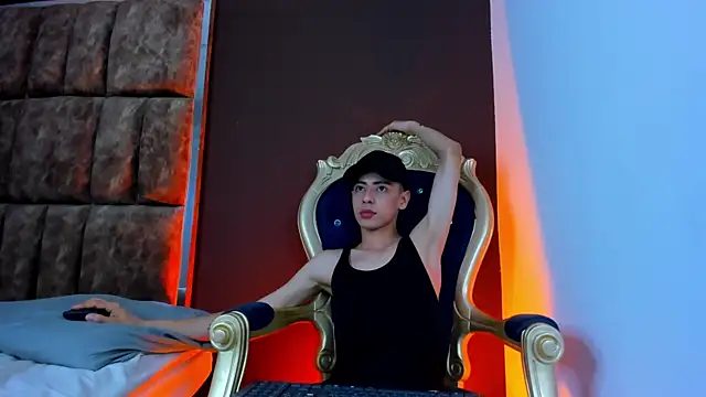 sebastian_reed (M young) - completely naked