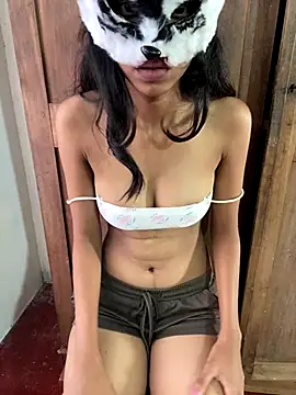 Shanudri77 – webcam model profile photo