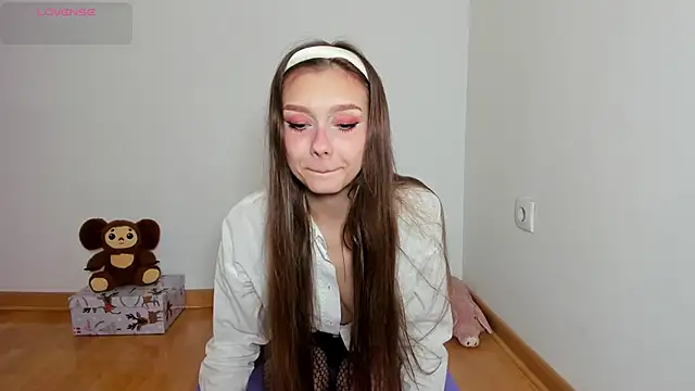 Michelle_Melnss webcam