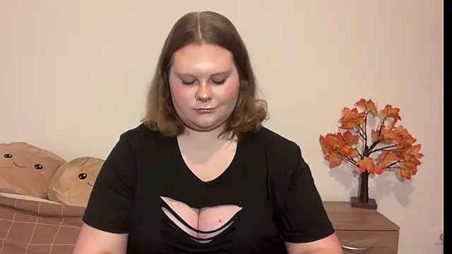 BriannaFlirty webcam