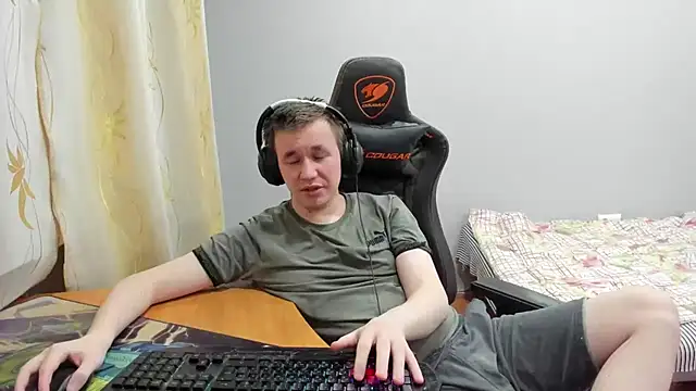 iliaskrislove webcam