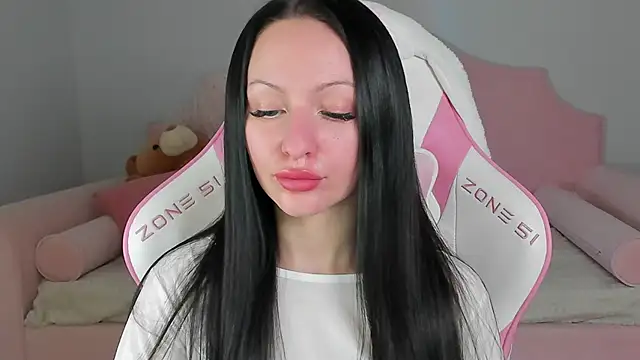 naomiblakes - NaomiBlakes's free webcam - UK Sex Cams