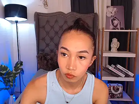 Sweet_kittyxx webcam