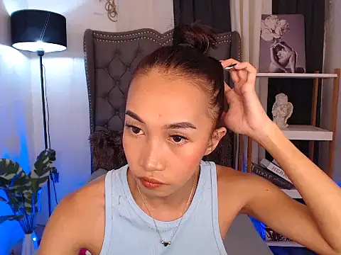 Sweet_kittyxx webcam