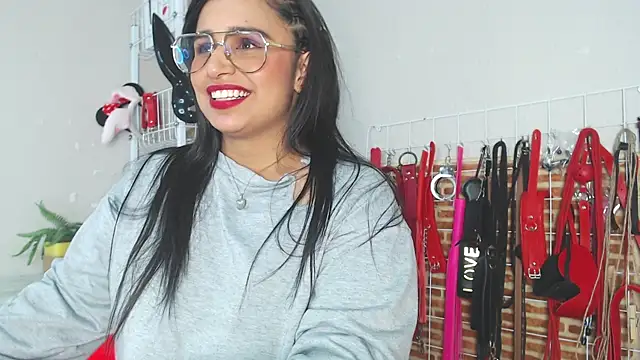 _adahara_queen webcam