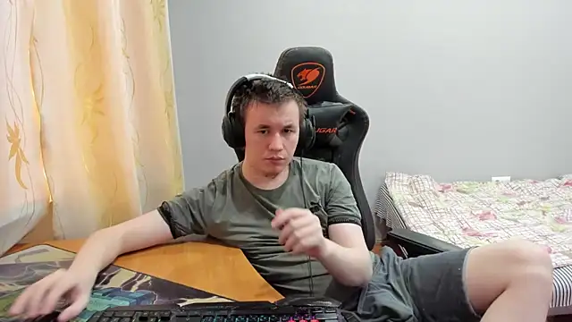 iliaskrislove webcam