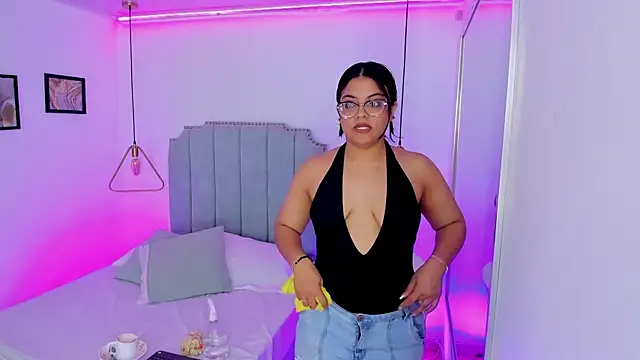 scarlettwhitmore - ScarlettWhitmore's free webcam