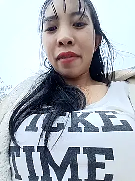 emaame68 - Emaame68's free webcam - UK Sex Cams