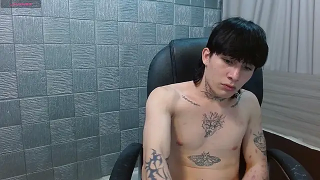 Iantwink18 webcam