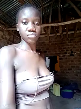 Black_juicy24 webcam