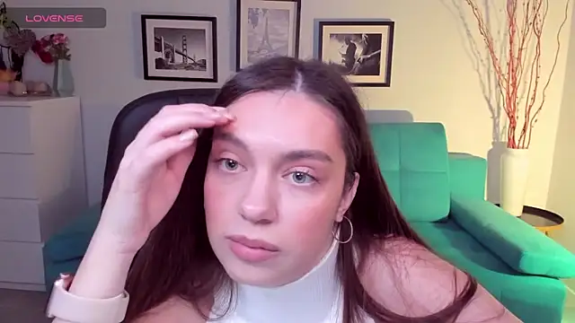 DaniellaLovely webcam