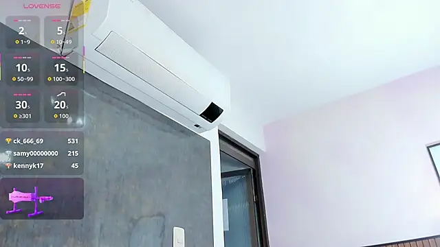 violett_collins_ webcam