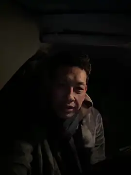 Hideen-real-face live cam