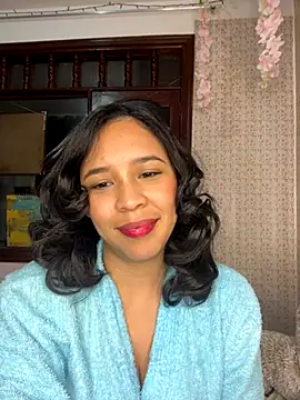 Esmerald_1111 webcam