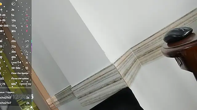 nayshalopestss webcam