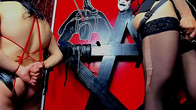 damian_and_tiana webcam