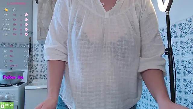 VerySweetKate111 webcam