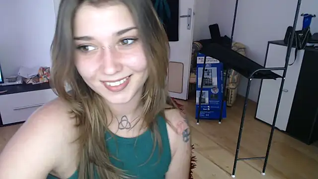 Aliens4twenty webcam