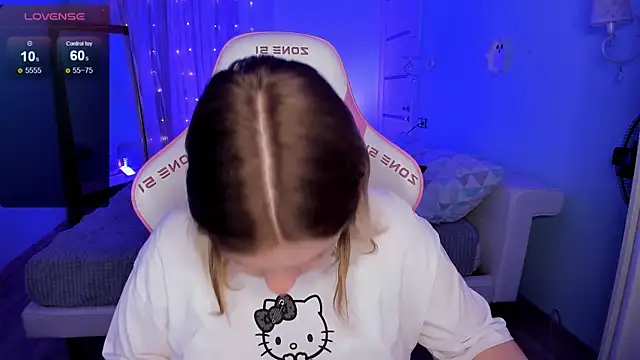 lovelyy_julia webcam