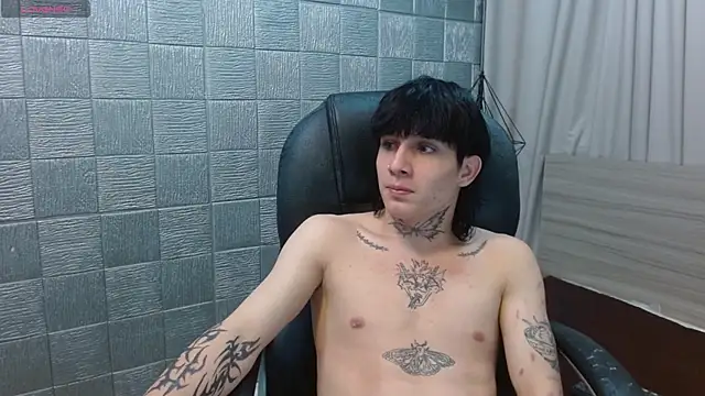 Iantwink18 webcam