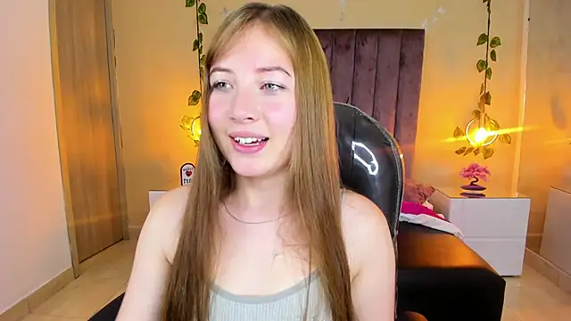 Dahlia_Rousse webcam