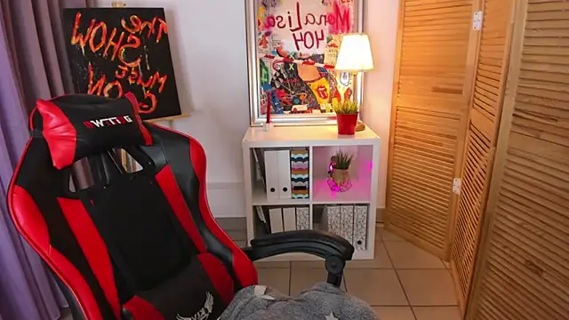 BakugoKatsuki webcam