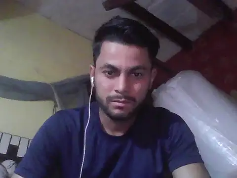 Stubborndesiboy webcam