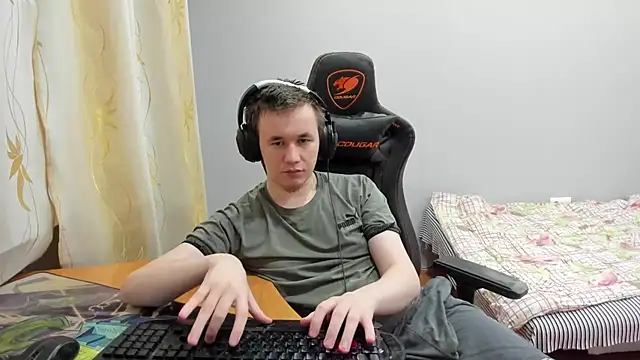 iliaskrislove webcam