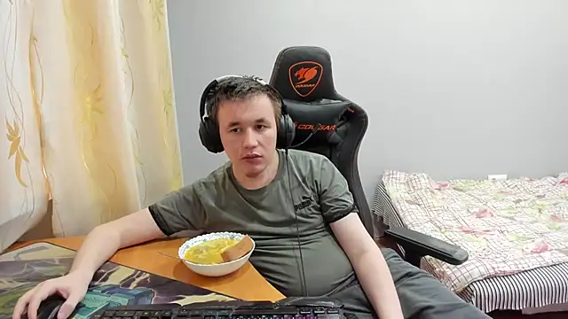 iliaskrislove webcam