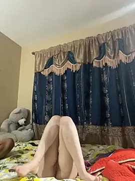 chocolatestrawberrydips webcam