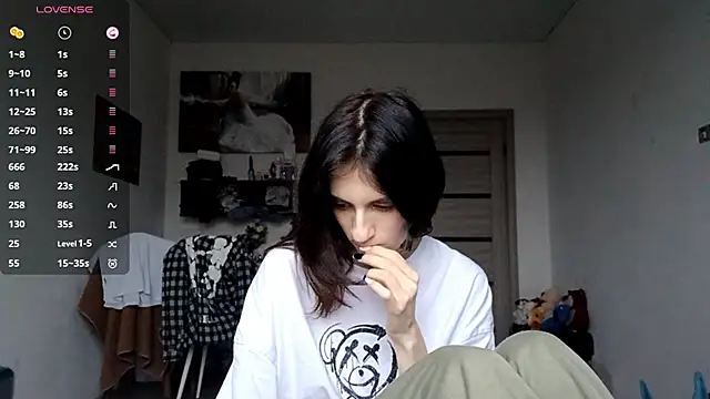 KennaElse webcam stripchat model stream image