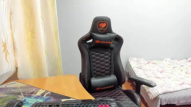 iliaskrislove webcam