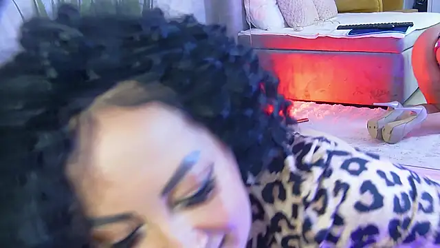 anissia_teaser webcam