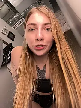 Sunny___Bunny webcam