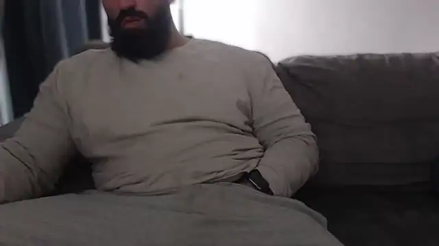 hugemachohandsome webcam