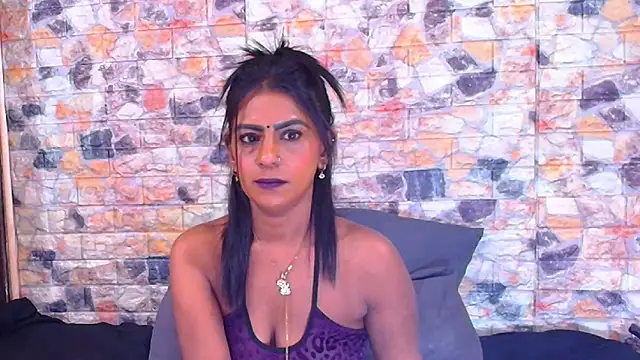 EroticSexyStripper webcam