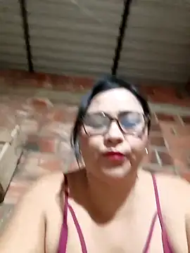 Dirty-Momm-Divorced-Hot webcam