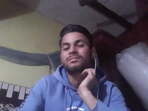 Stubborndesiboy webcam