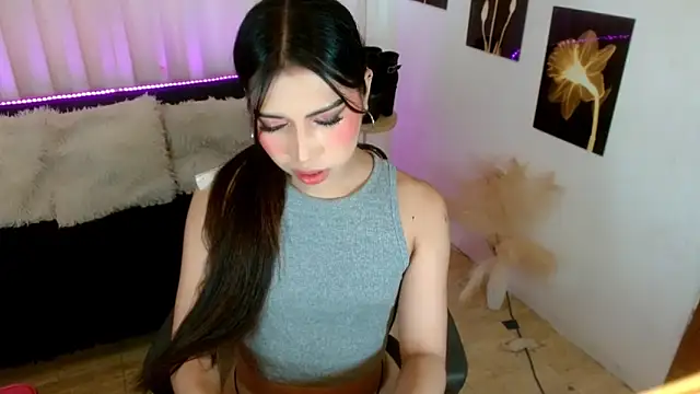 FuckingDolls69 webcam