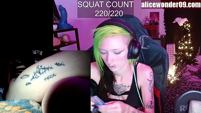 alicewonder09 webcam