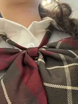 adora188 (F young) - 学姐在图书馆看书粉粉嫩嫩骚逼痒了  搞刺激