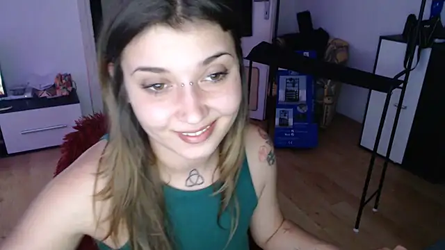 Aliens4twenty webcam