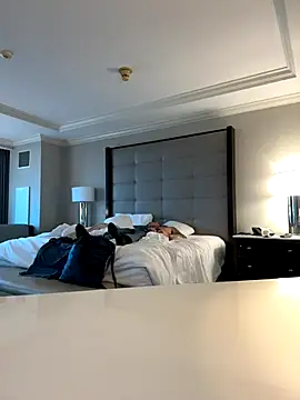 peytonjohnn - PeytonJohnn's free webcam - UK Sex Cams