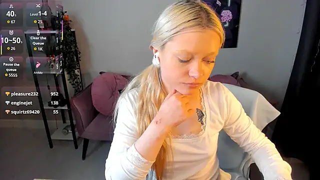 Millie_Vanillies webcam