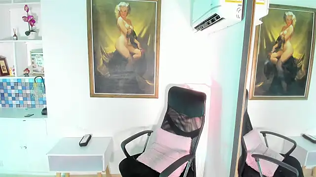 Karlagonzales_ webcam