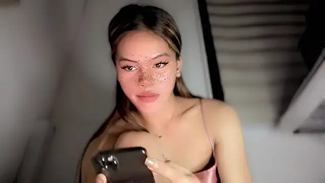 xqueensatisfaction69x webcam