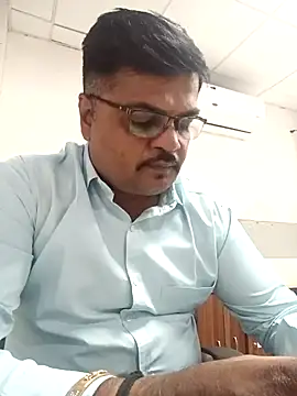 Desi_Lodo_Gujju_Boy webcam