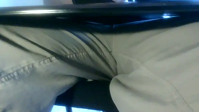 NuttyProfesir webcam